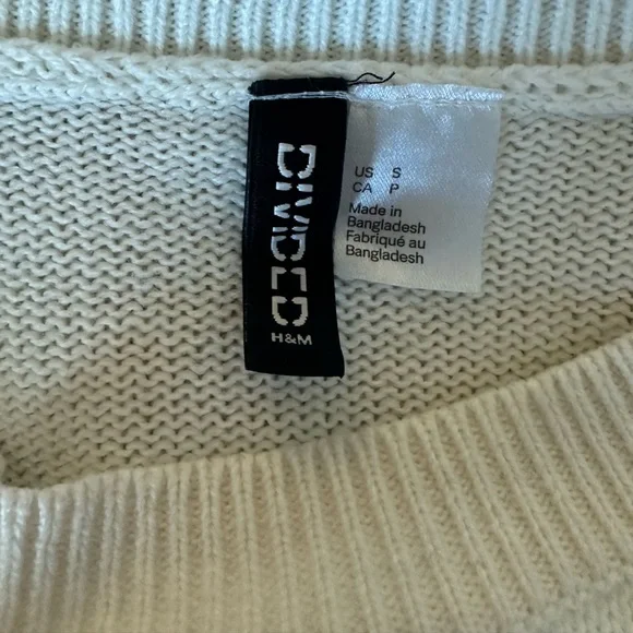 Oversized white sweater - Picture 3 of 3